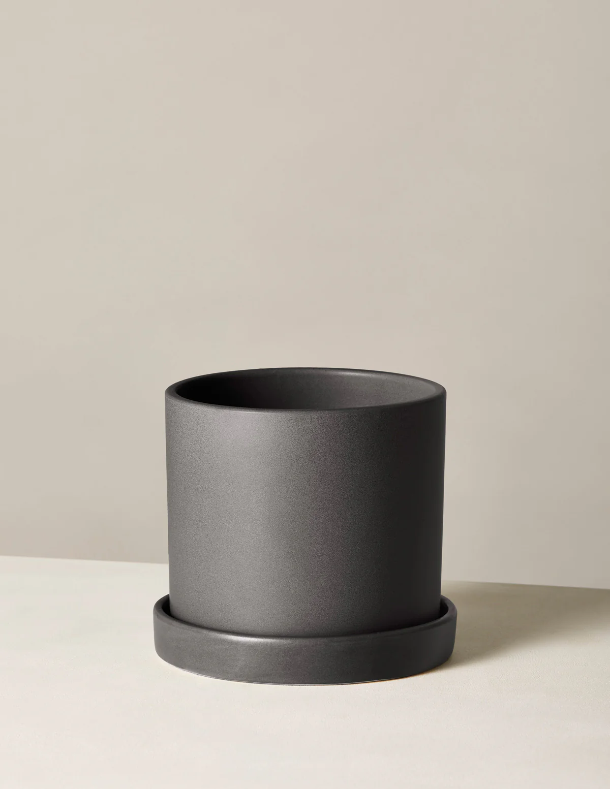 Hyde Ceramic Planter - Image 7