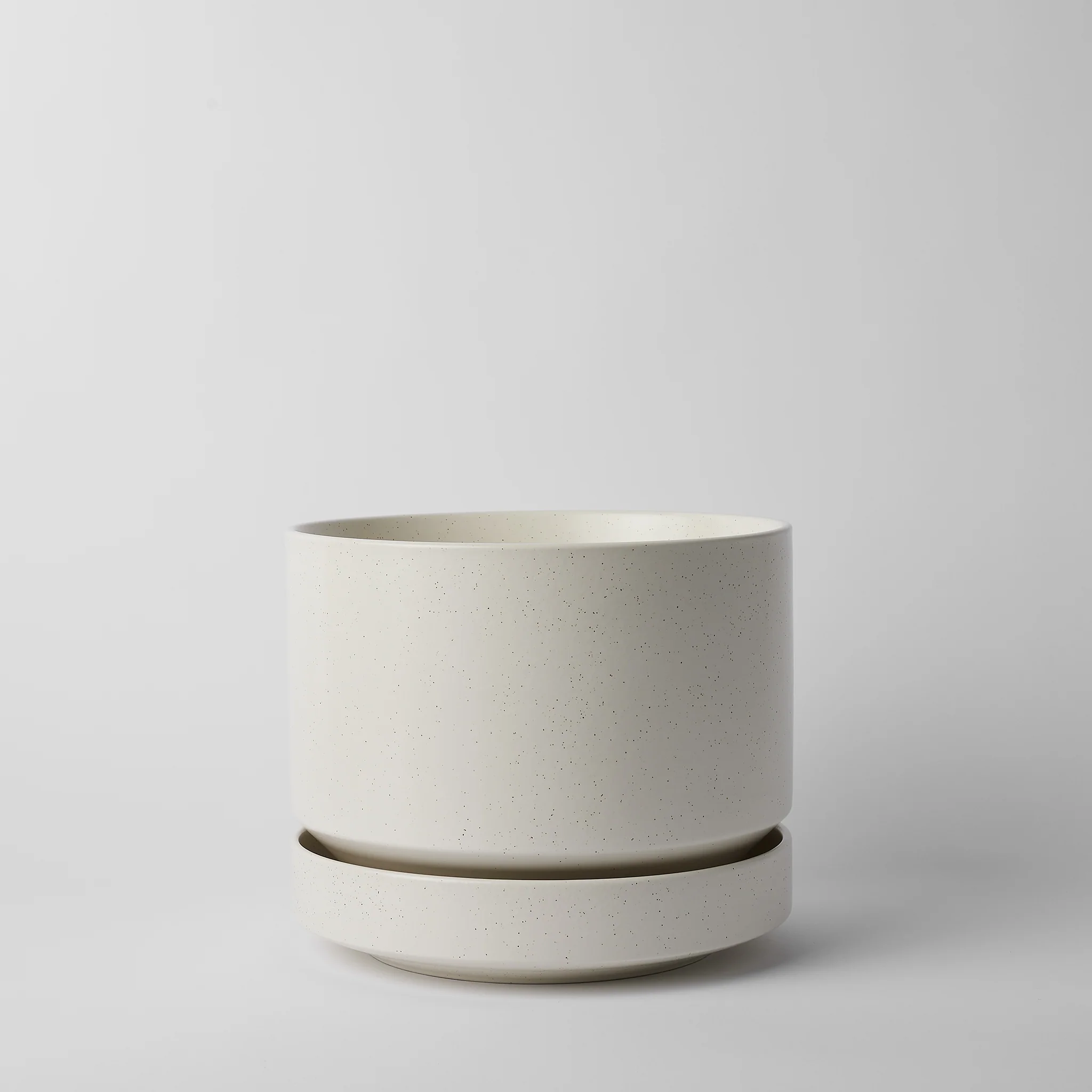 Round Two Planter - Image 38
