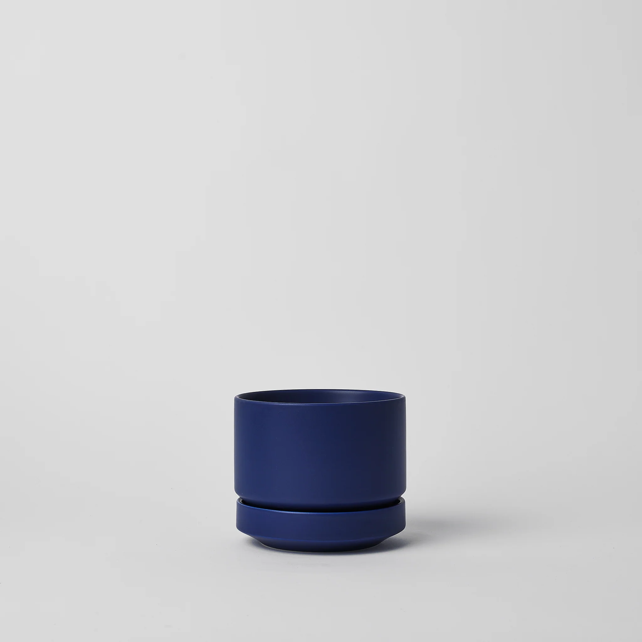 Round Two Planter - Image 40